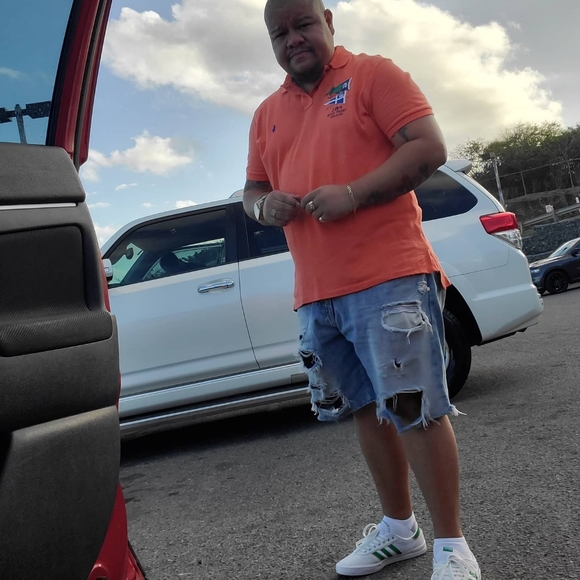 Meet your Posher, Wilson - Picture 6 of 14